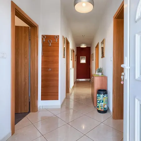 Apartment Laura By Interhome